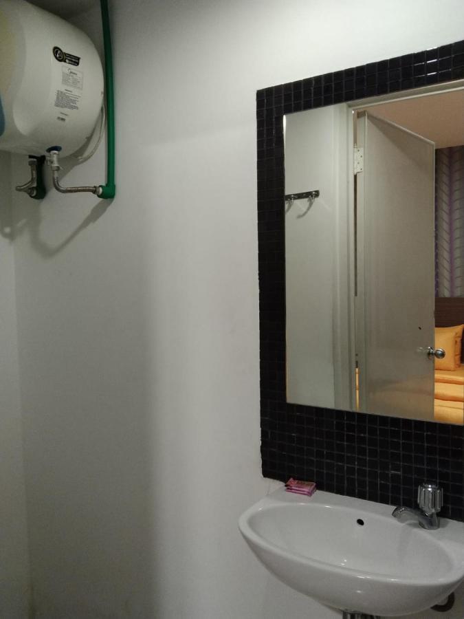 Smart Dream Inn Тангеранг Экстерьер фото