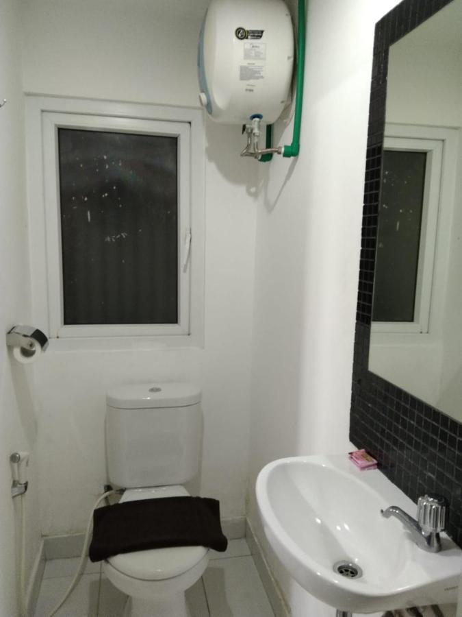 Smart Dream Inn Тангеранг Экстерьер фото